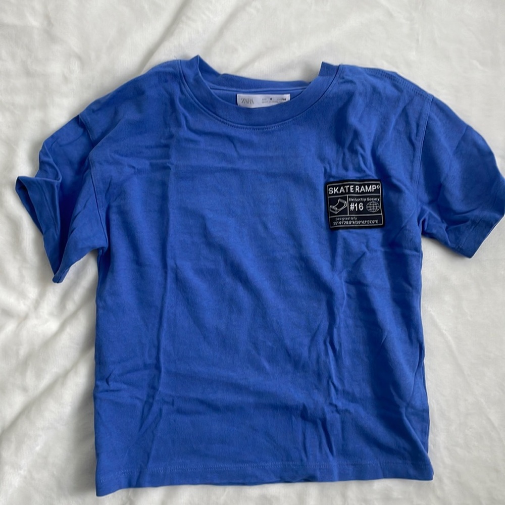 Zara Tee
